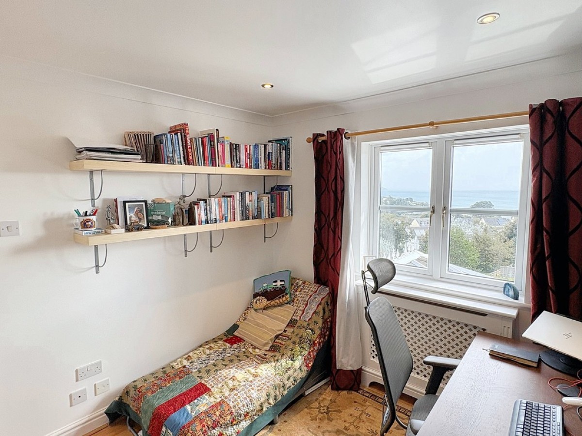 Penhale Road, Falmouth