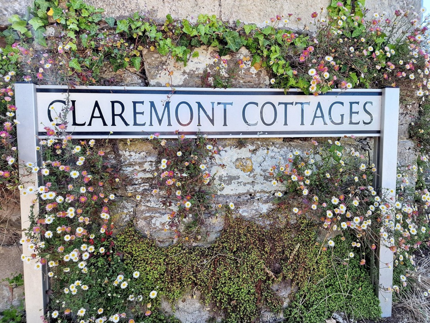 Claremont Cottages