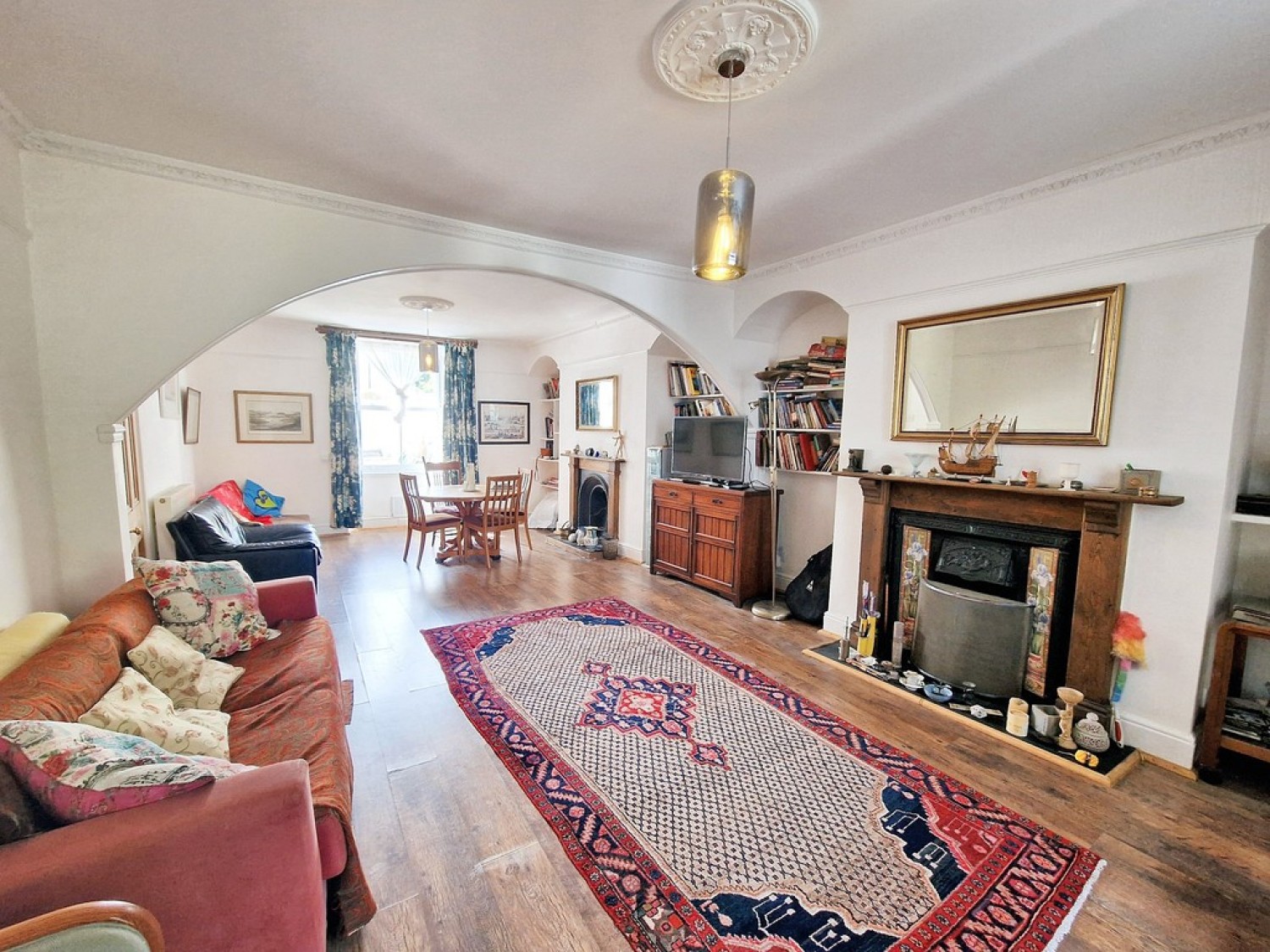 Garland Place