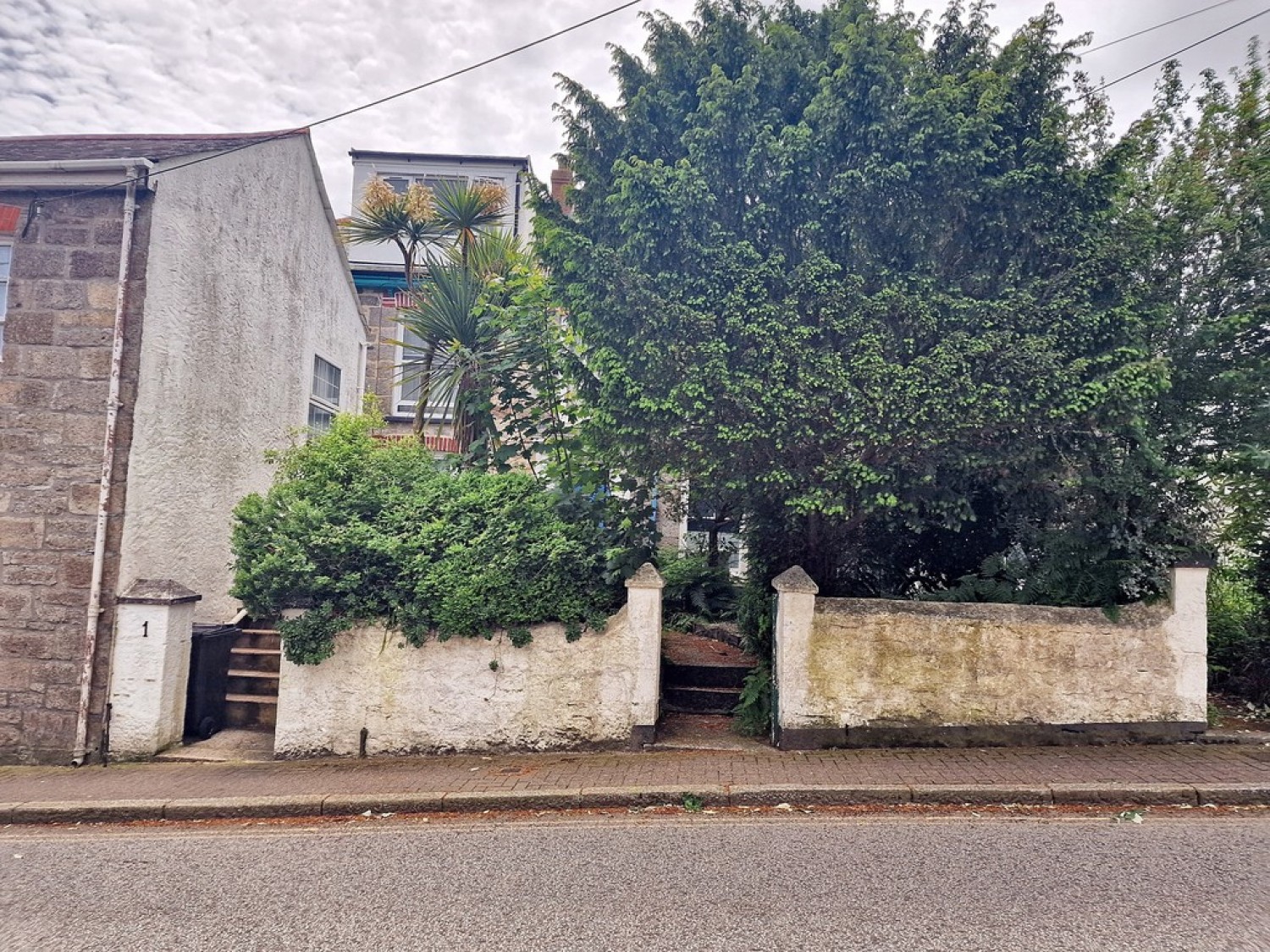 Garland Place
