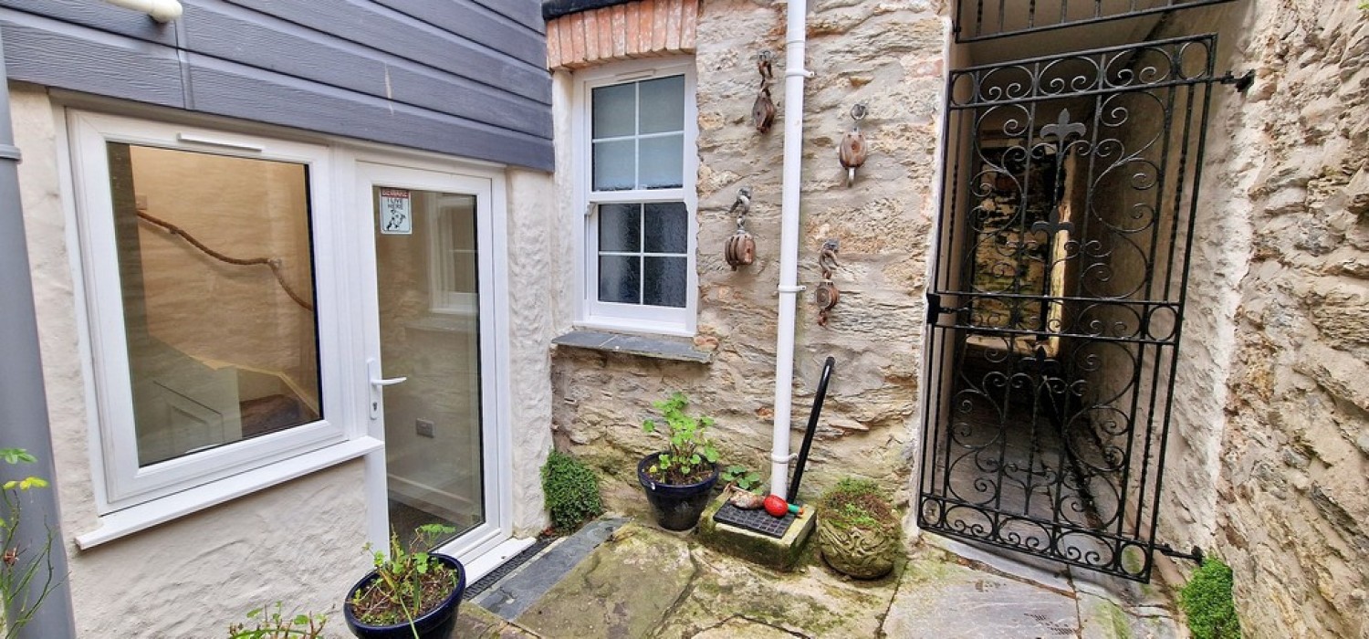 Dunstanville Terrace, Falmouth
