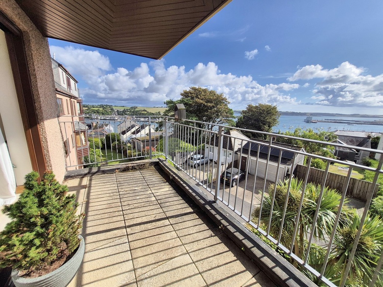 3 bedroom Flat for Sale Trevethan Court