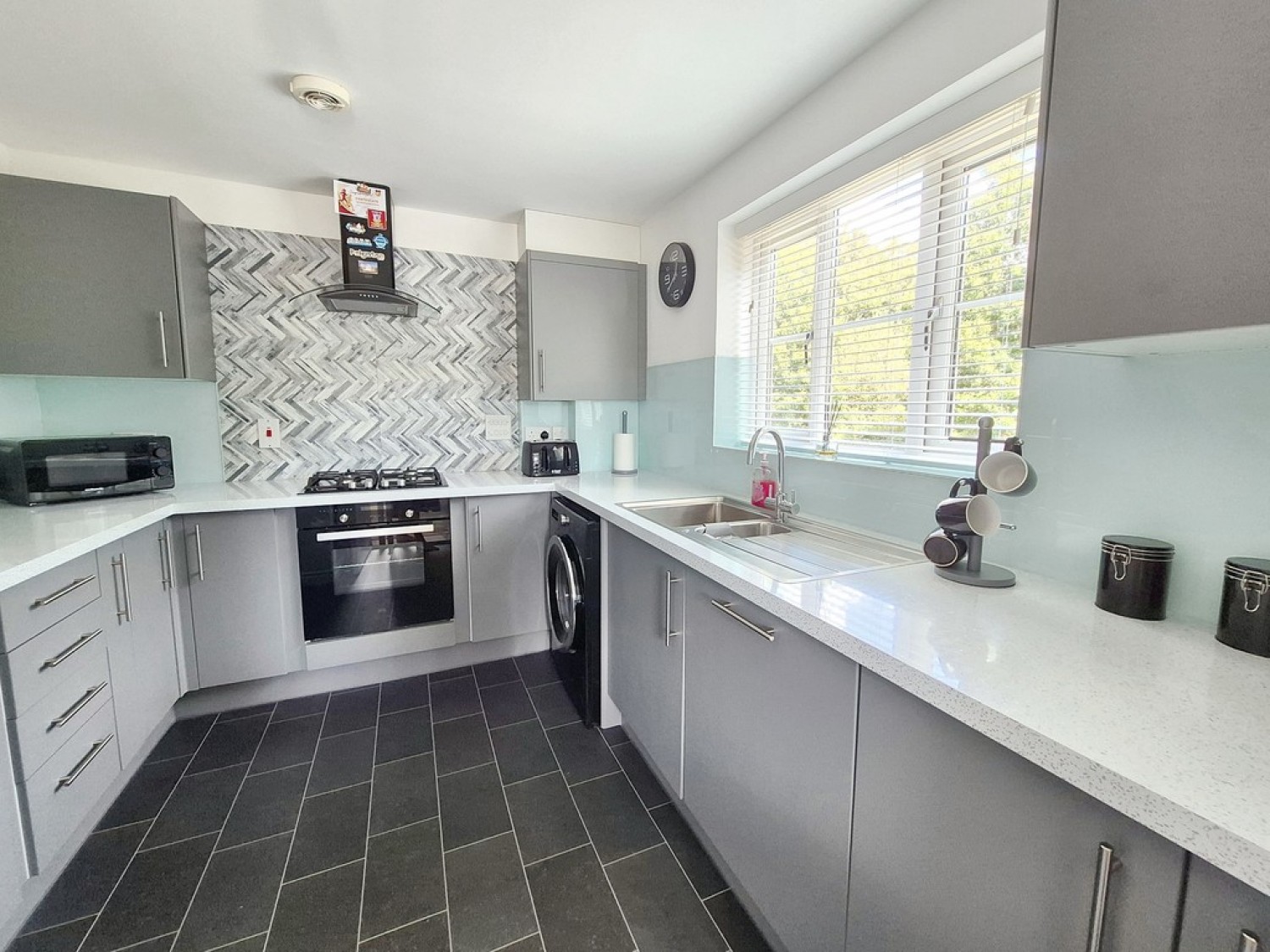 3 bedroom House for Sale Plover Avenue, Helston