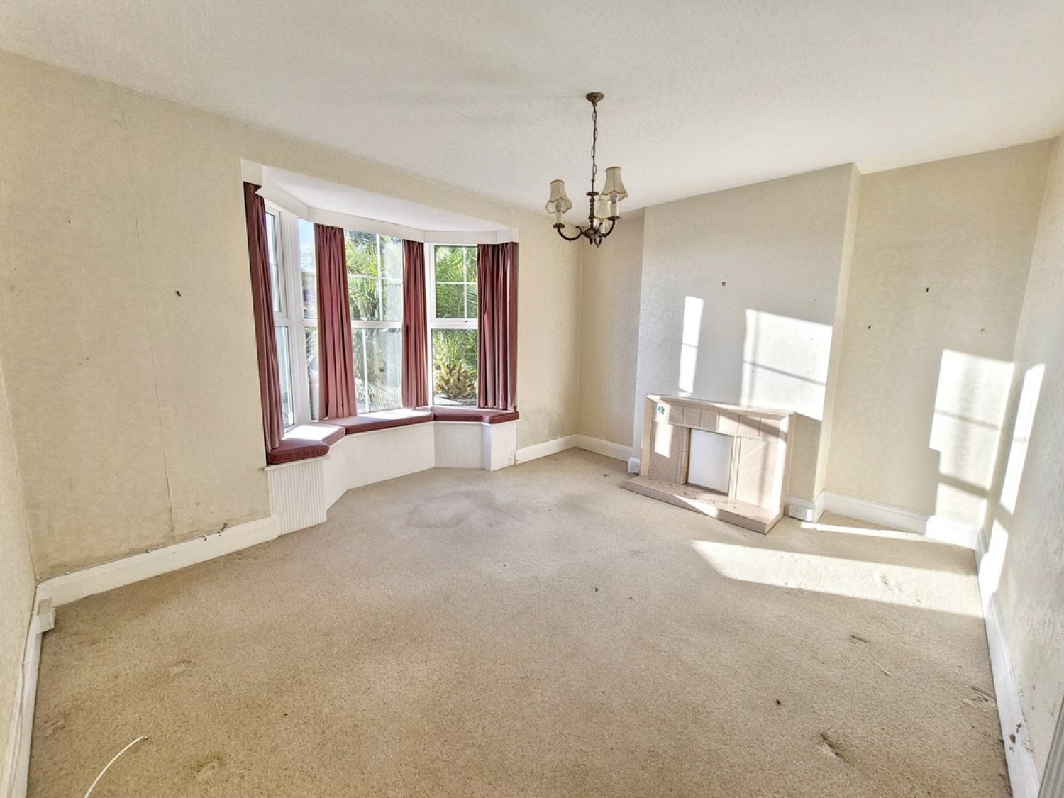 3 bedroom House in Highfield Road