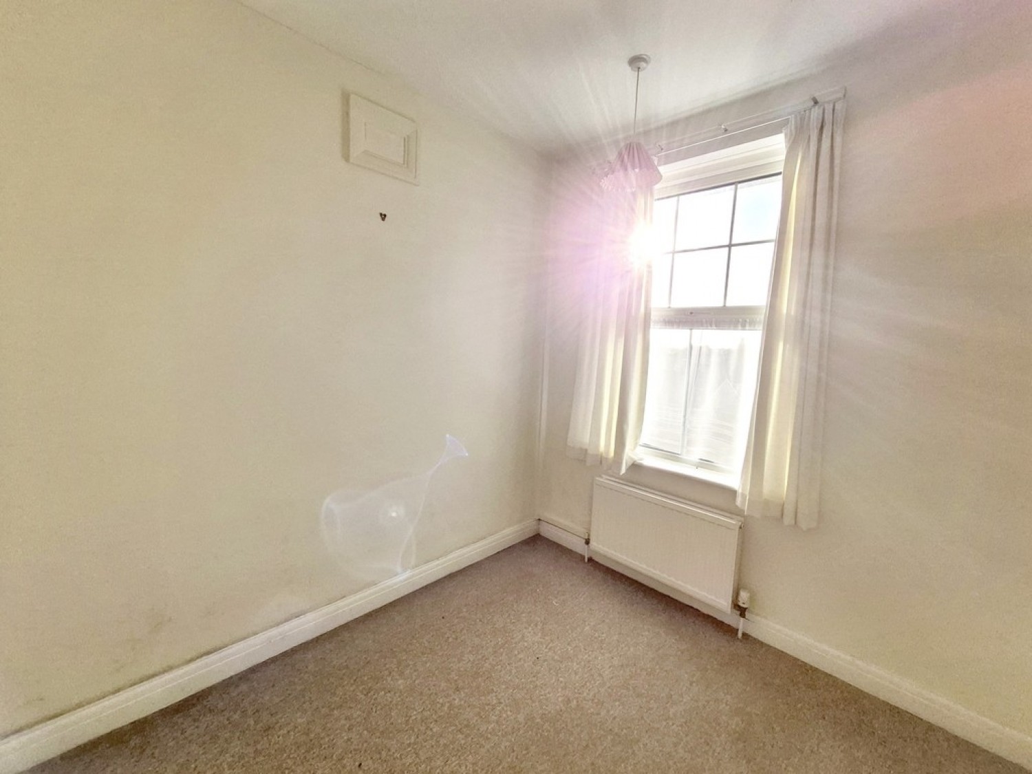 3 bedroom House in Highfield Road