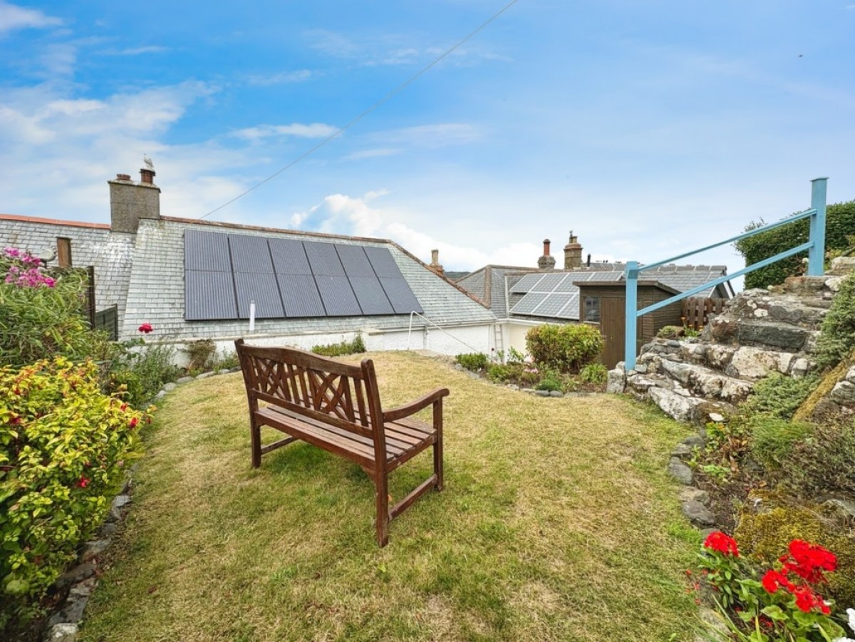 Sunny Corner, Coverack