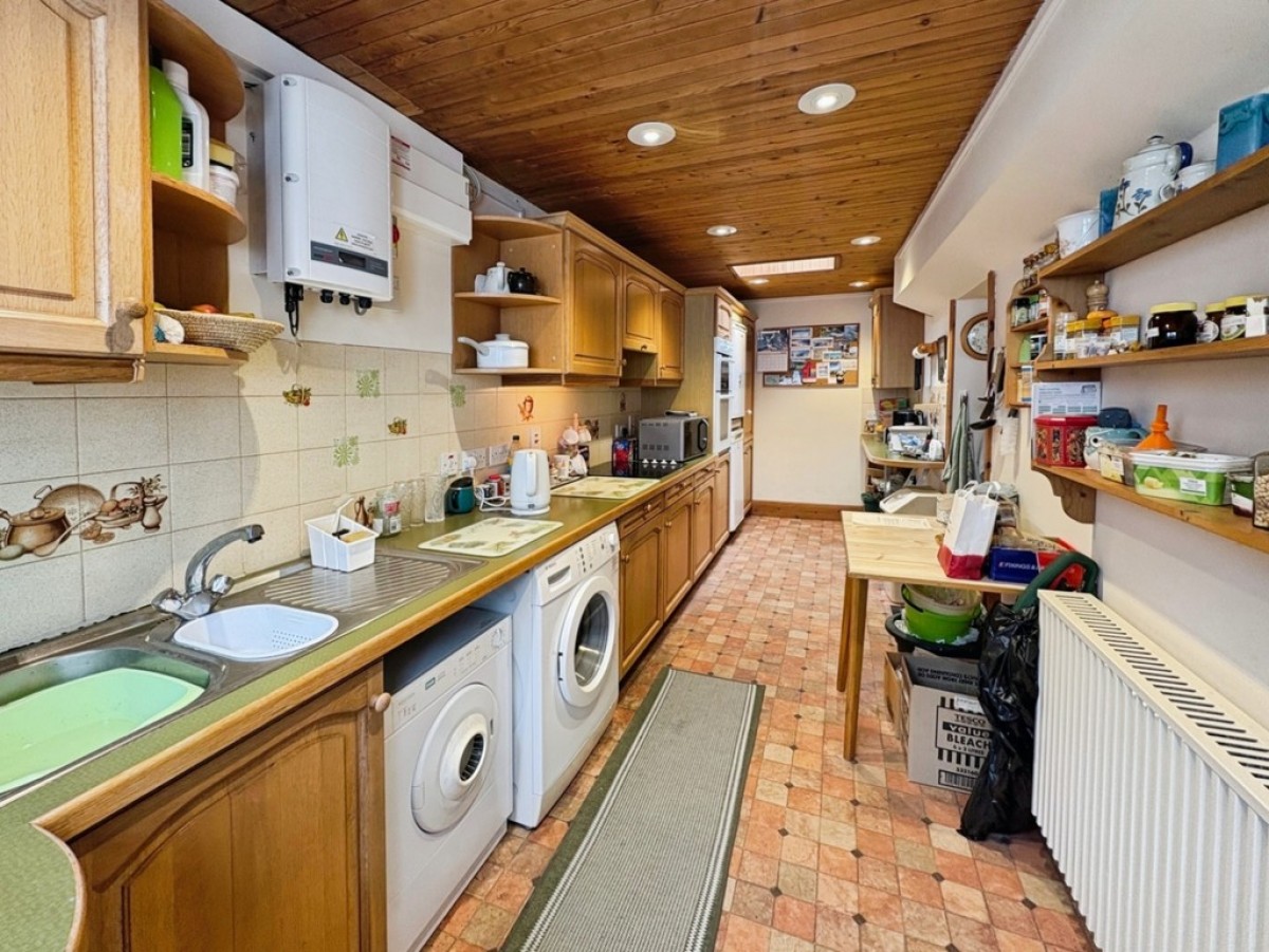 Sunny Corner, Coverack