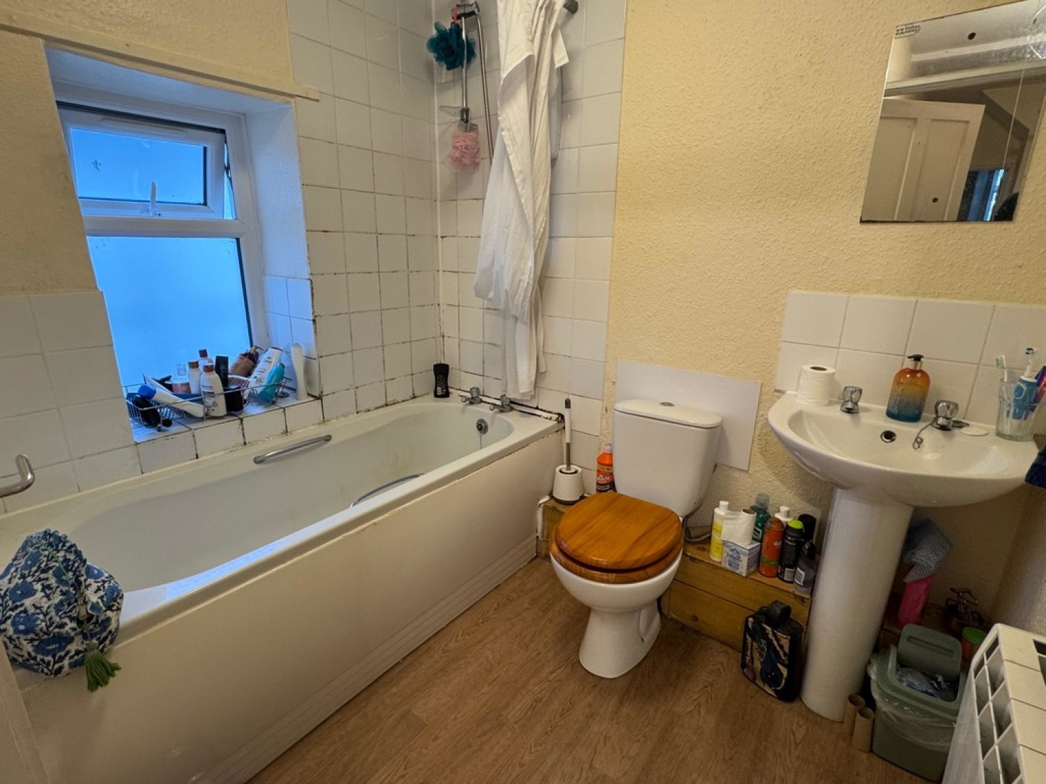 4 bedroom Flat for Letting Western Terrace, Falmouth