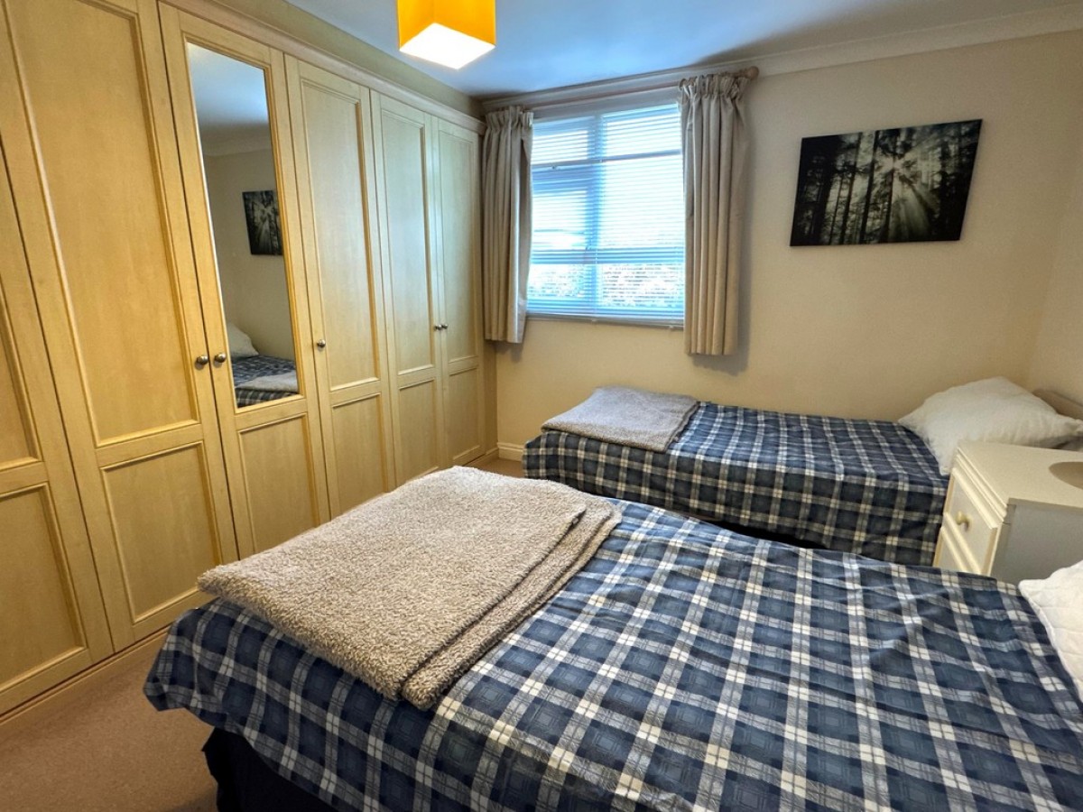 Trembel Road, Mullion