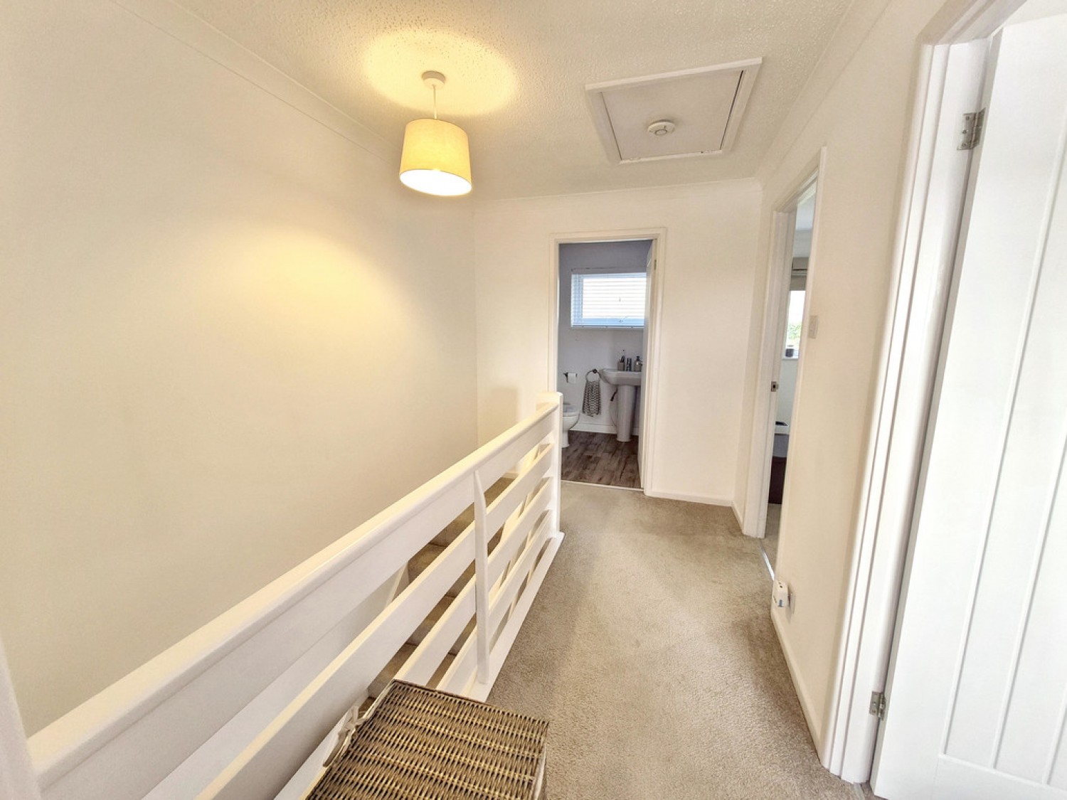 3 bedroom House for Sale Trenance Close