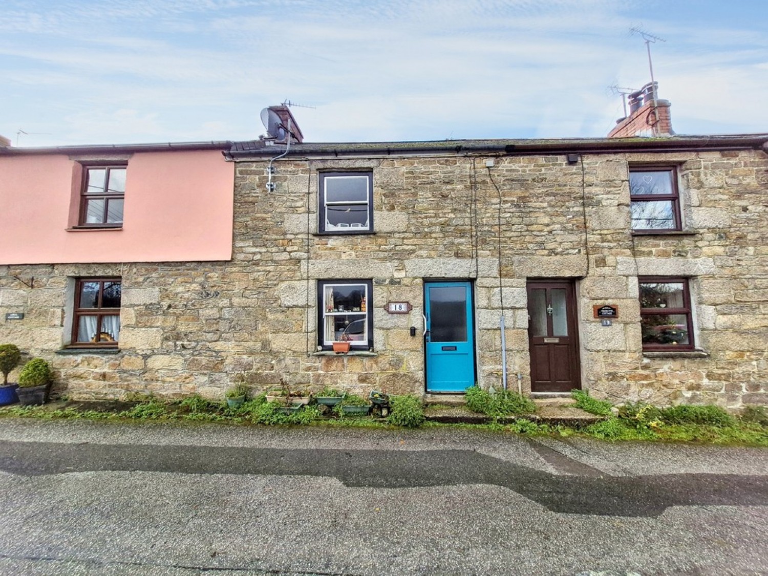 2 bedroom House in Higher Terrace, Ponsanooth, Cornwall