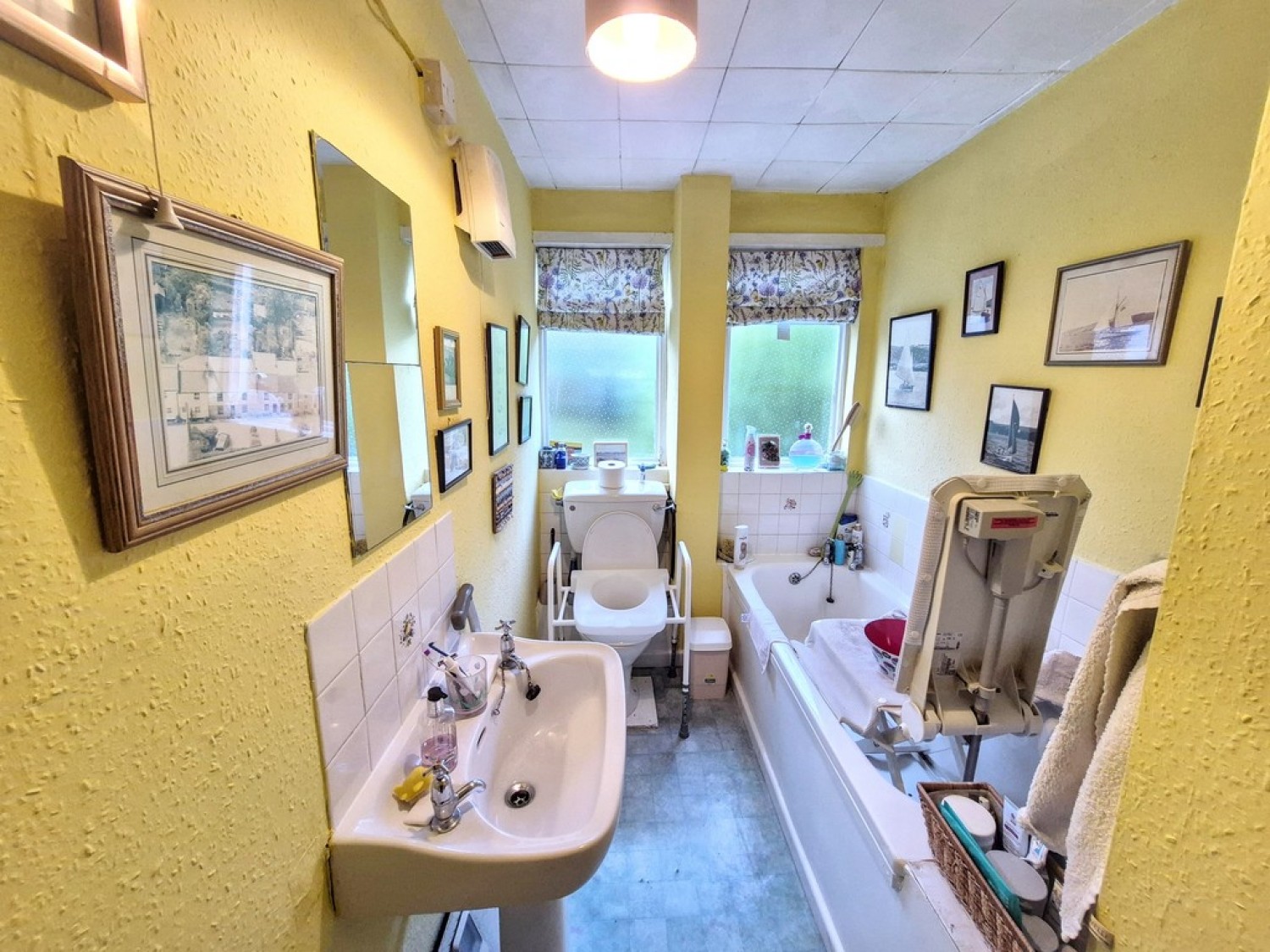 2 bedroom House in Higher Terrace, Ponsanooth, Cornwall