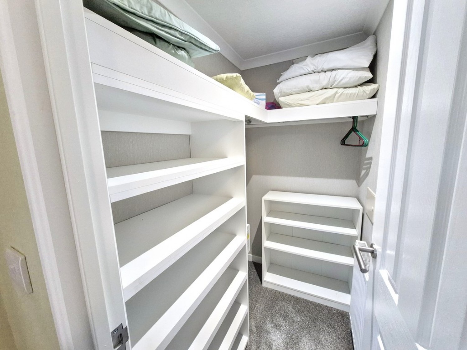 2 bedroom House for Sale Twinbrook Park