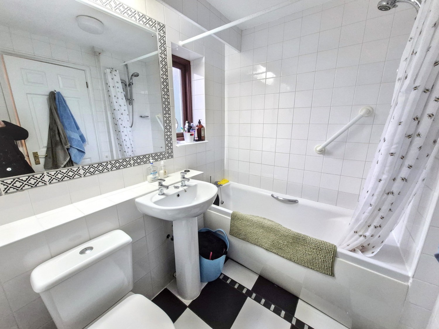 2 bedroom Flat in Tregenna Court, Port Pendennis