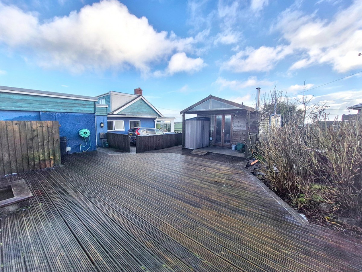 Lestraynes Lane, Rame