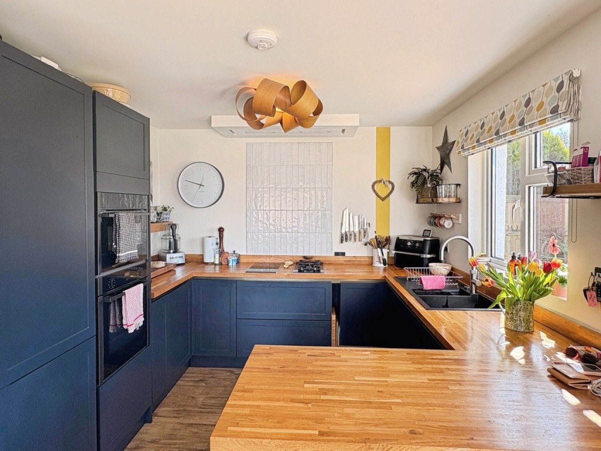 Quenchwell Road, Carnon Downs