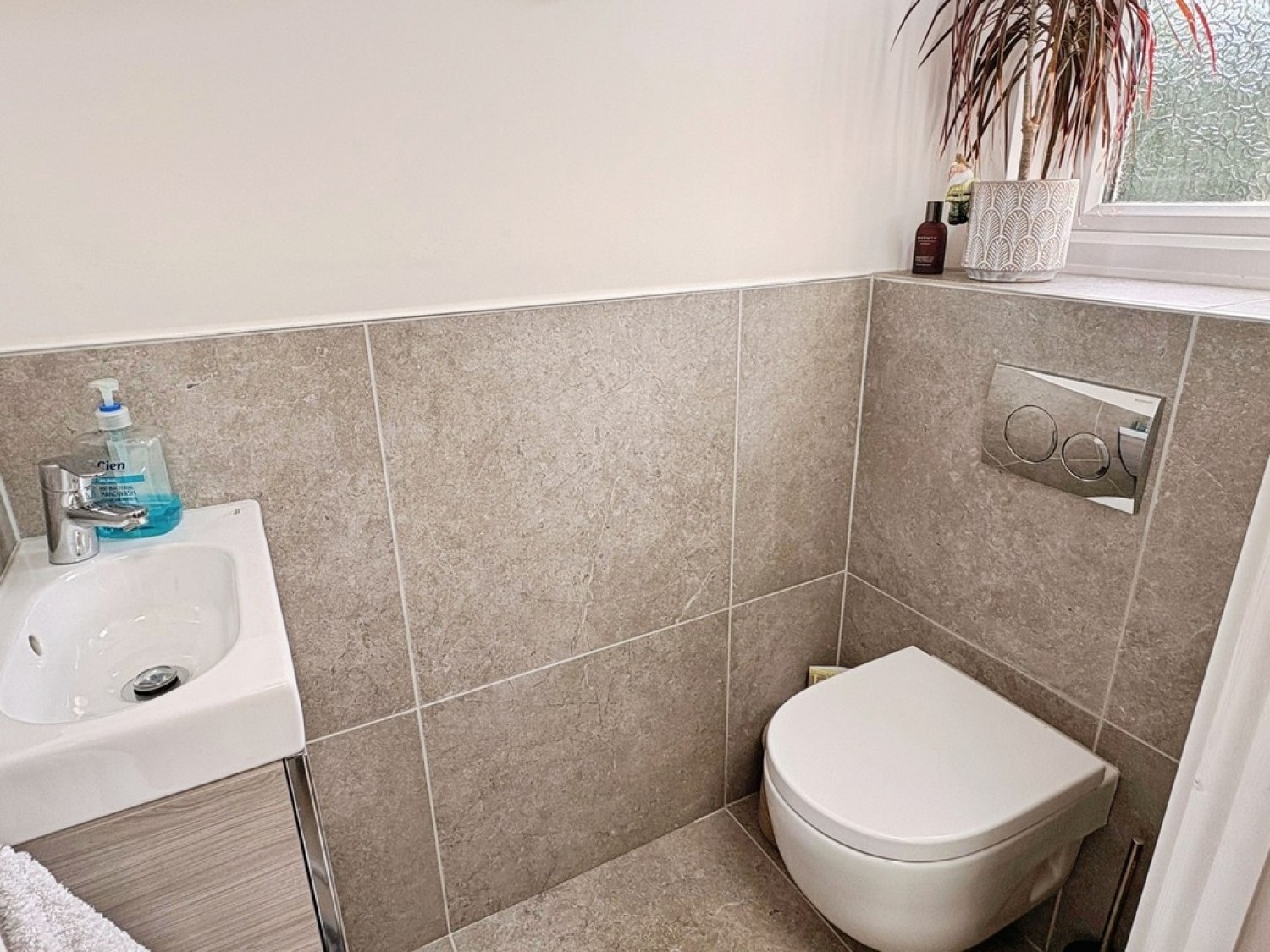 2 bedroom Bungalow for Letting Quenchwell Road, Carnon Downs