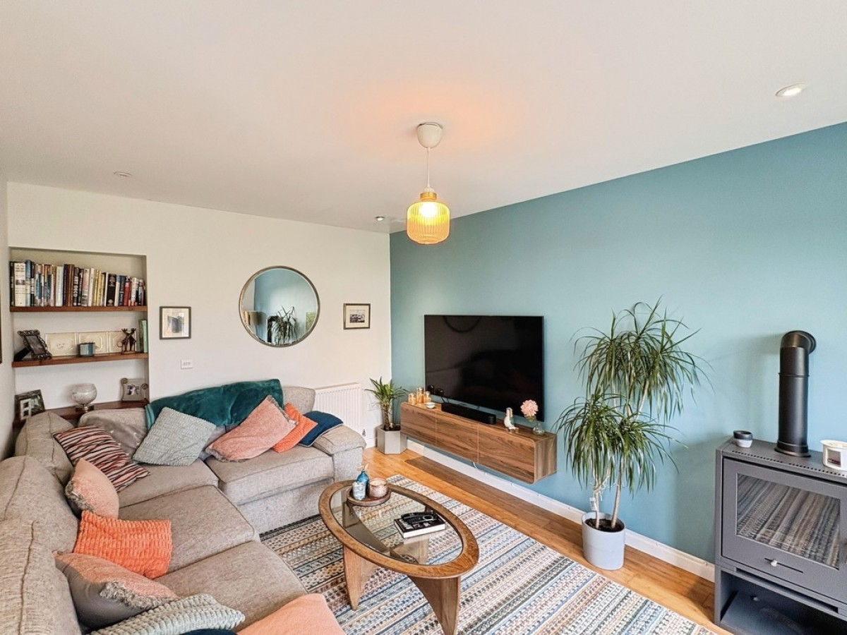 Field Place, Falmouth