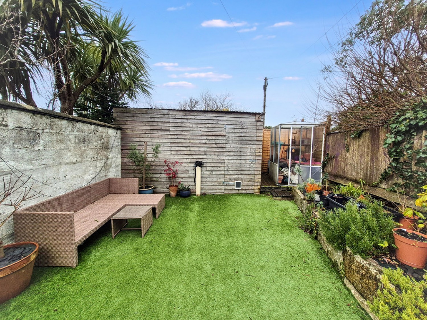 2 bedroom House in Dolcoath Road