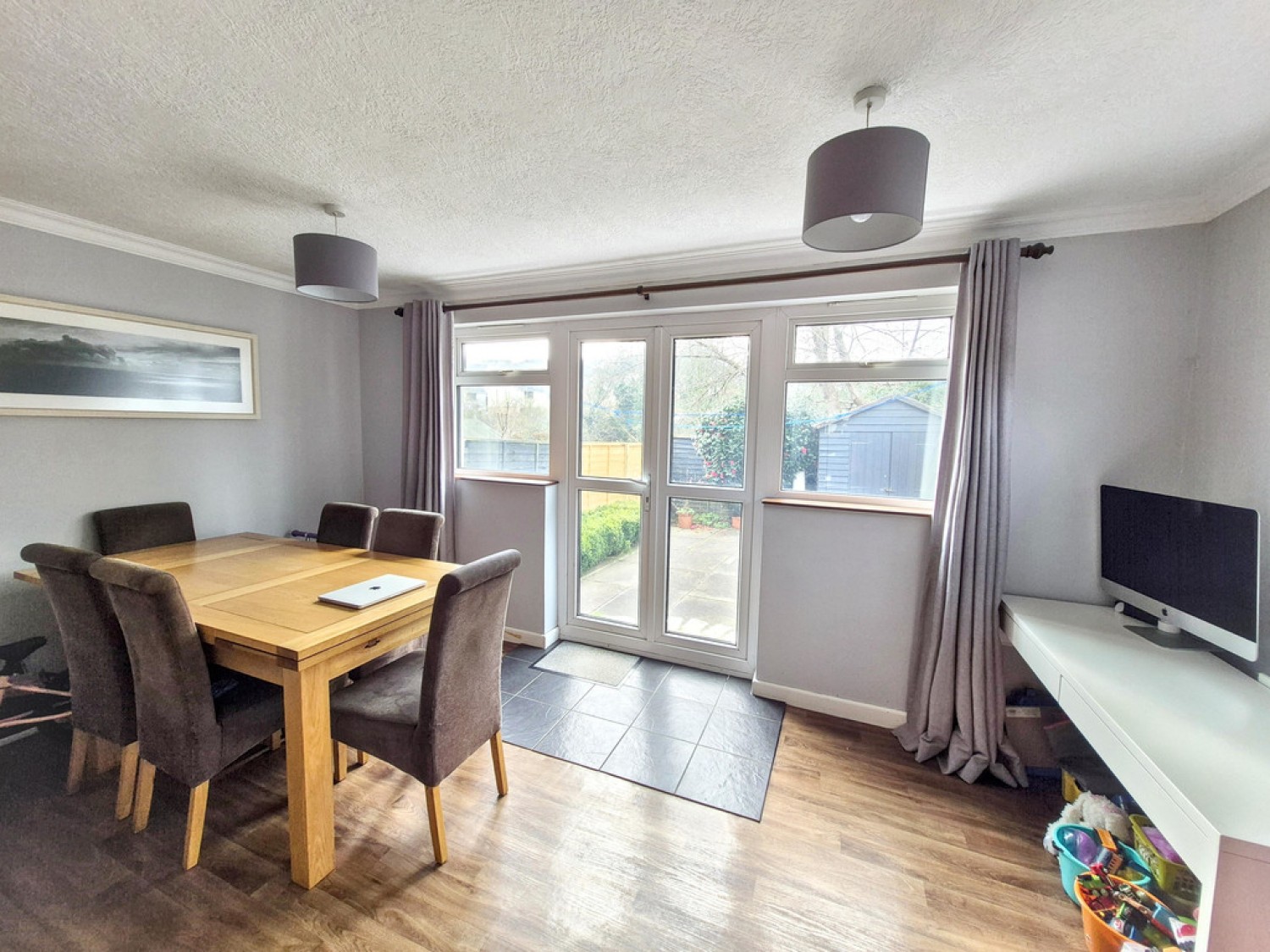 3 bedroom House for Sale Charles Avenue