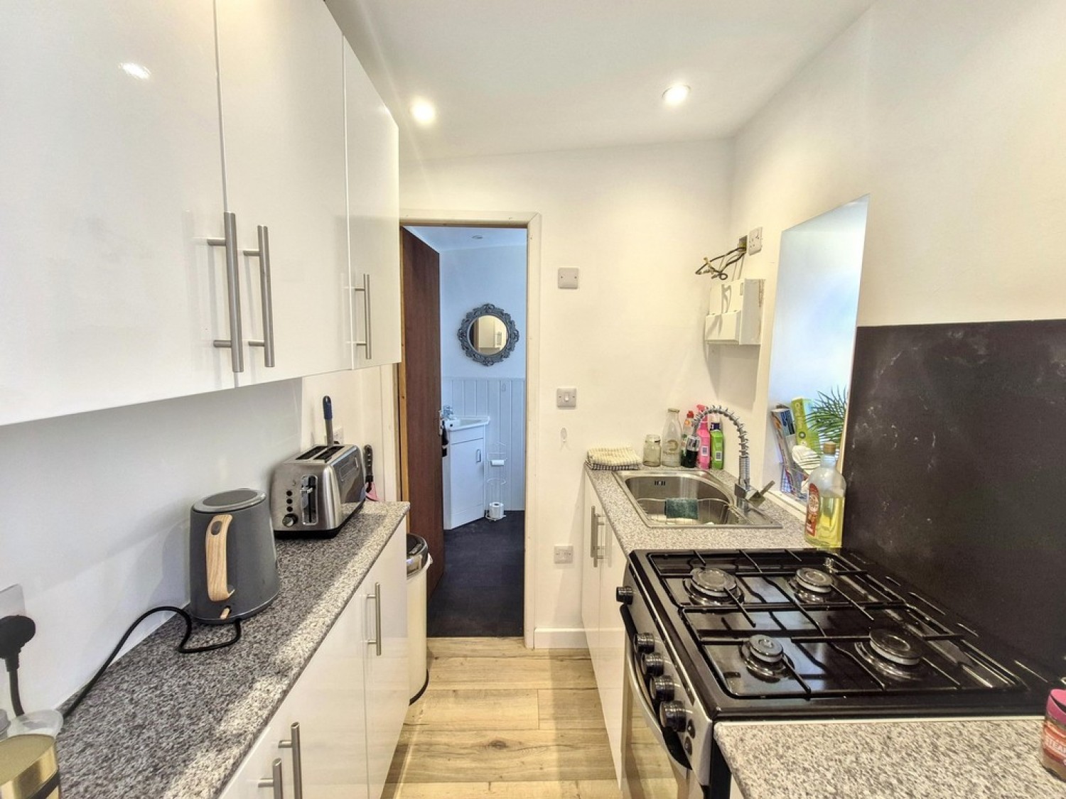 5 bedroom House for Sale Croft Mitchell