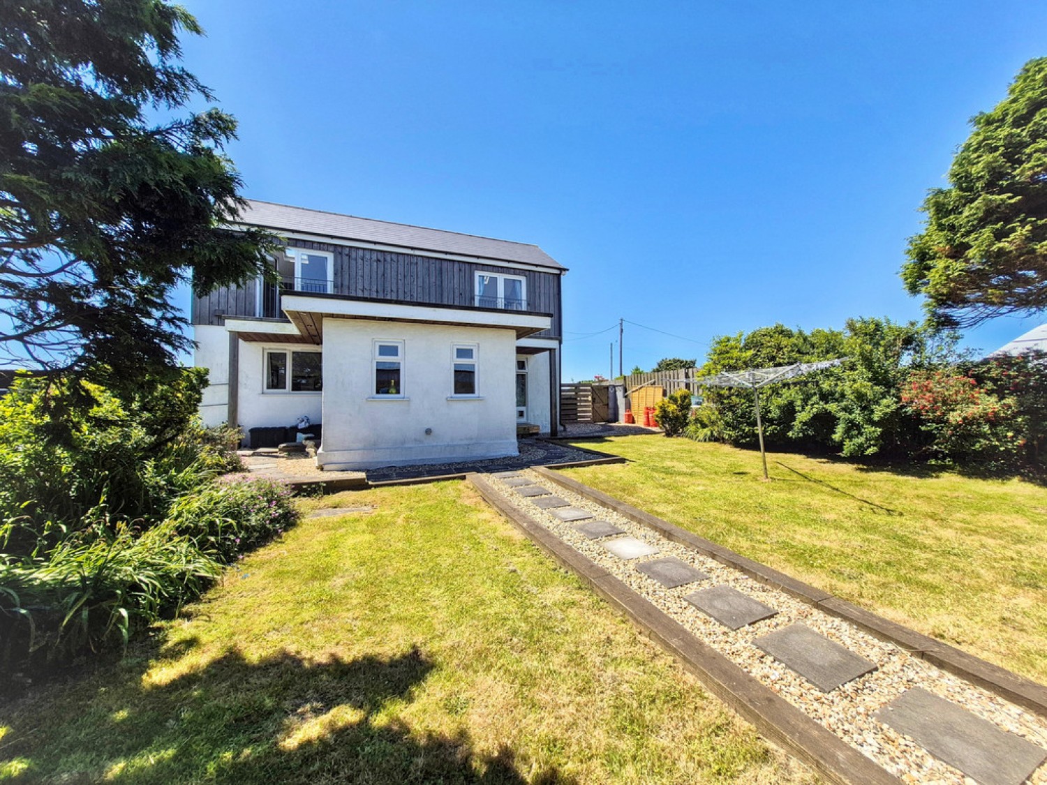 5 bedroom House for Sale Croft Mitchell