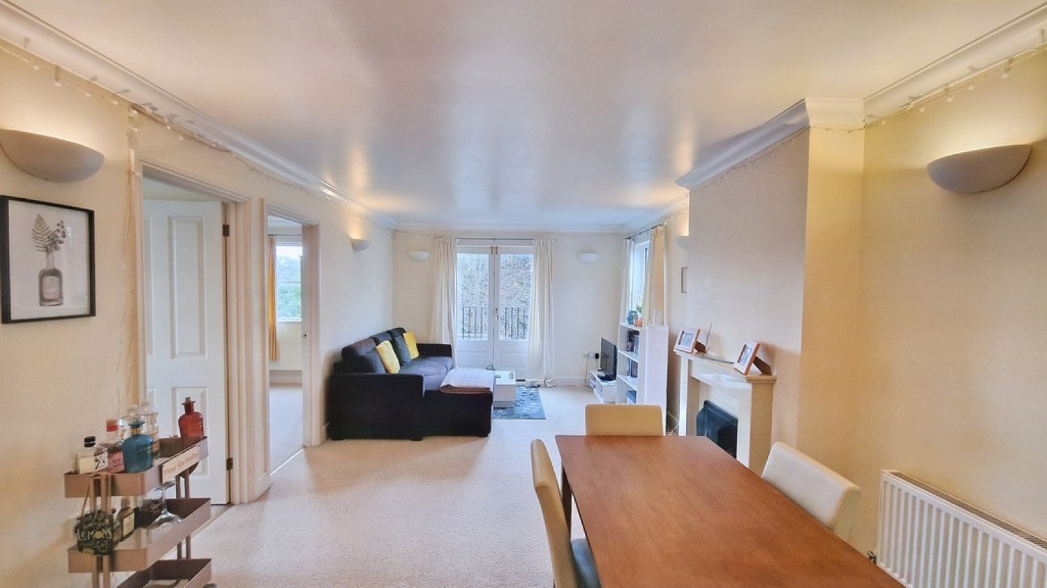 2 bedroom Flat for Sale The Walled Garden