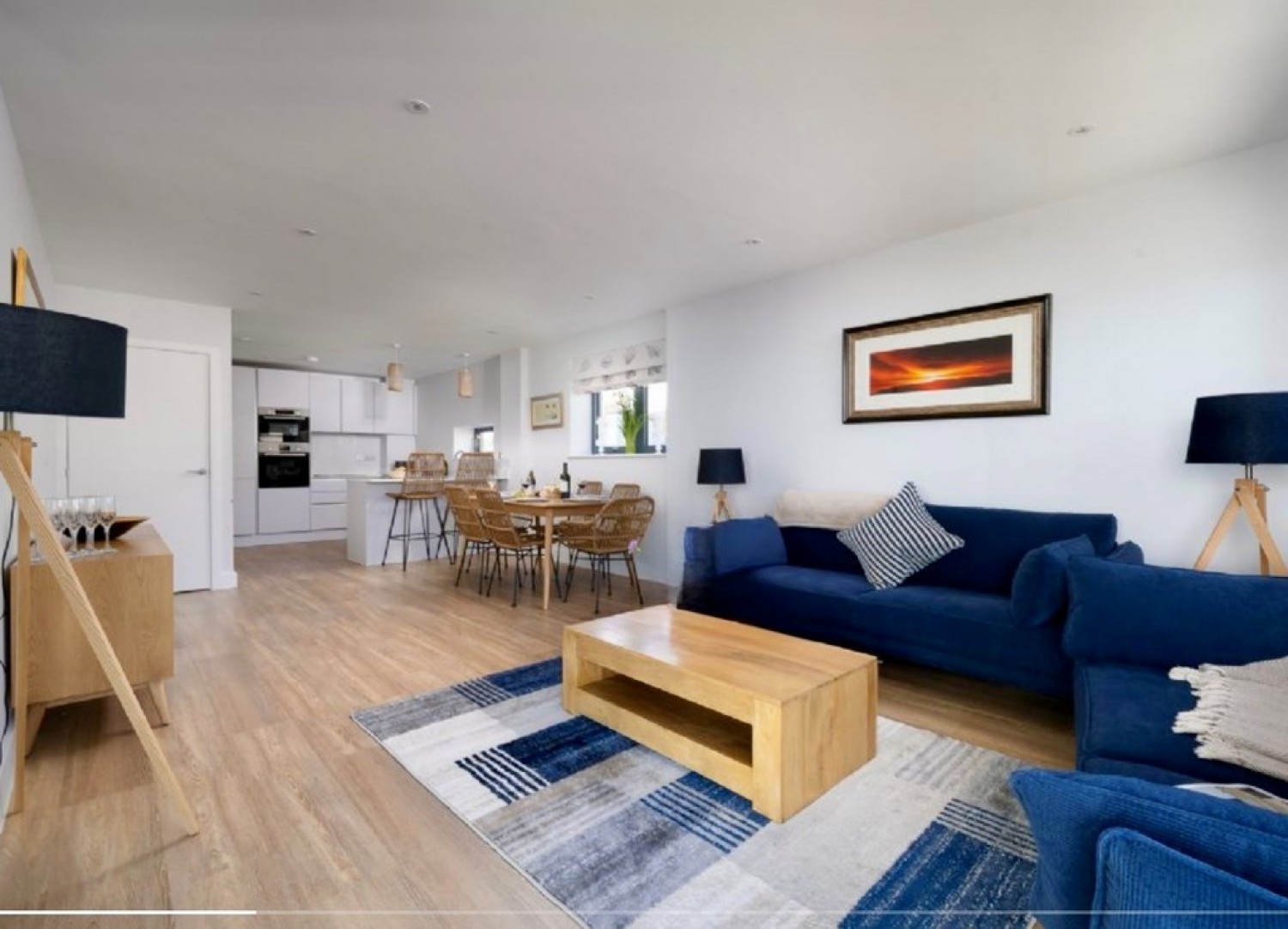 3 bedroom Flat for Letting Cliff Road , Falmouth