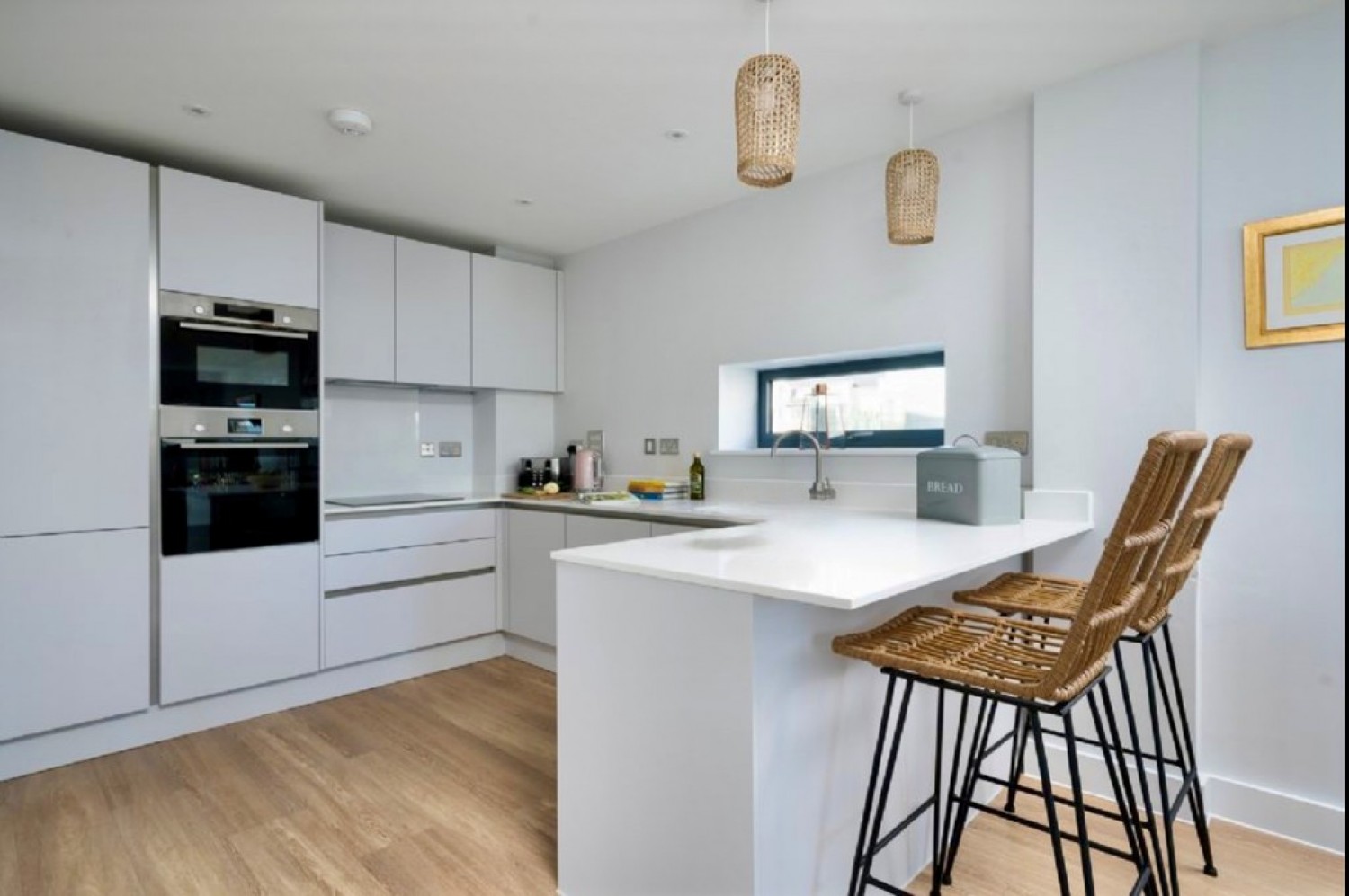 3 bedroom Flat for Letting Cliff Road , Falmouth