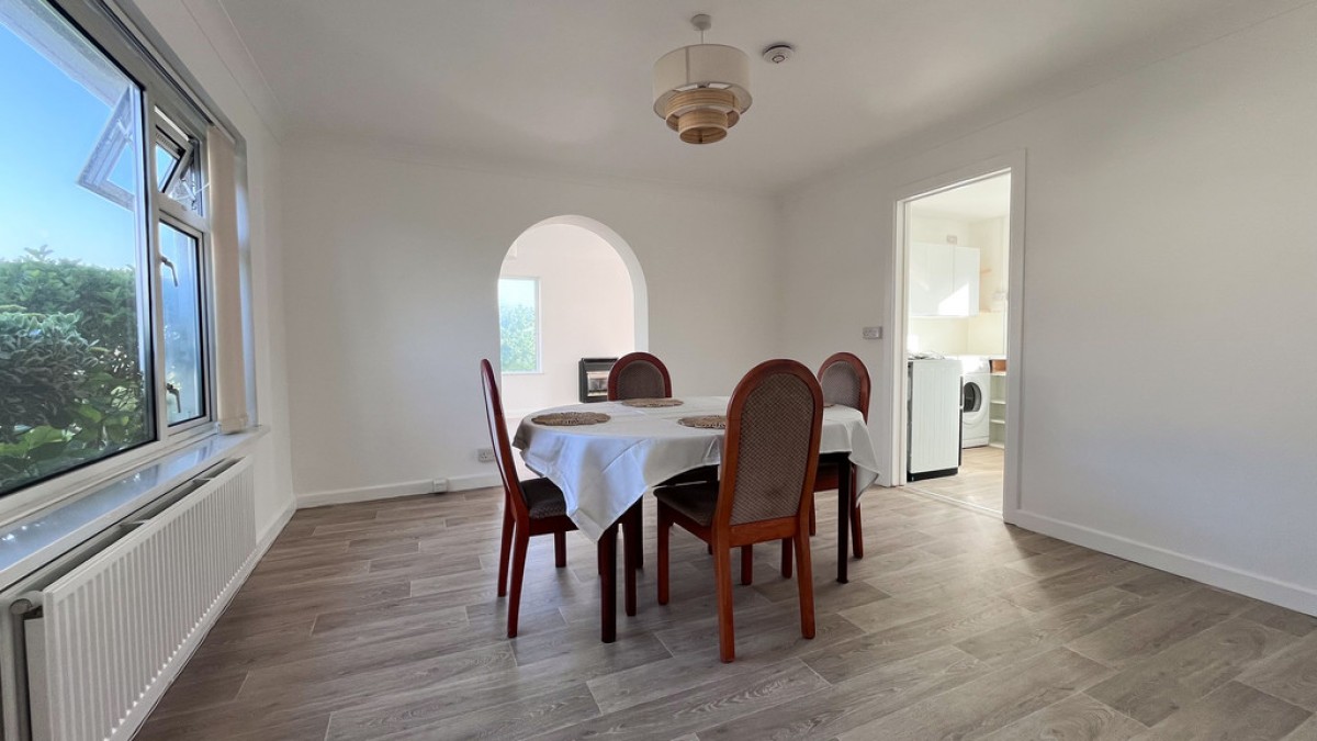 Saracen Way, Penryn
