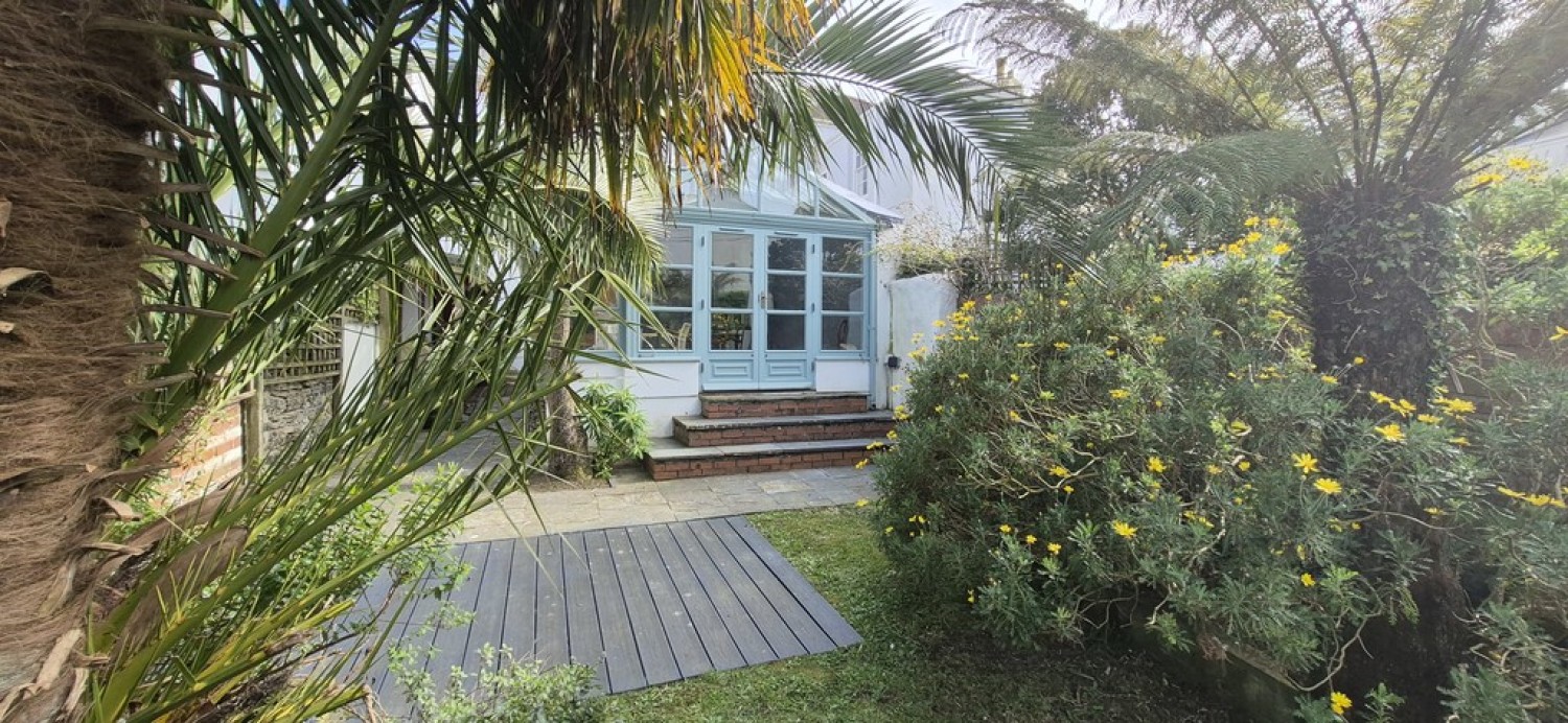 4 bedroom House for Sale Marlborough Road