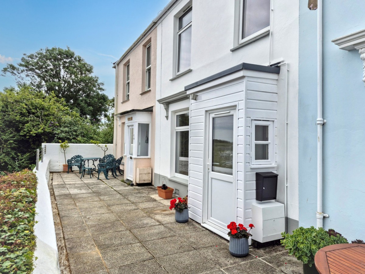 Thetis Place, Wodehouse Terrace