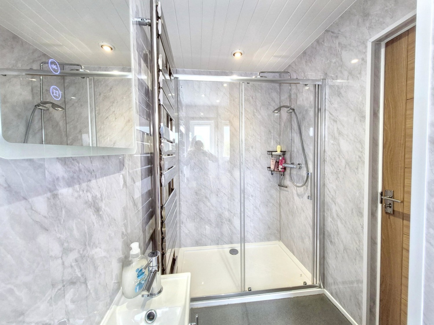 3 bedroom Bungalow for Sale Cogos Park, Mylor Bridge