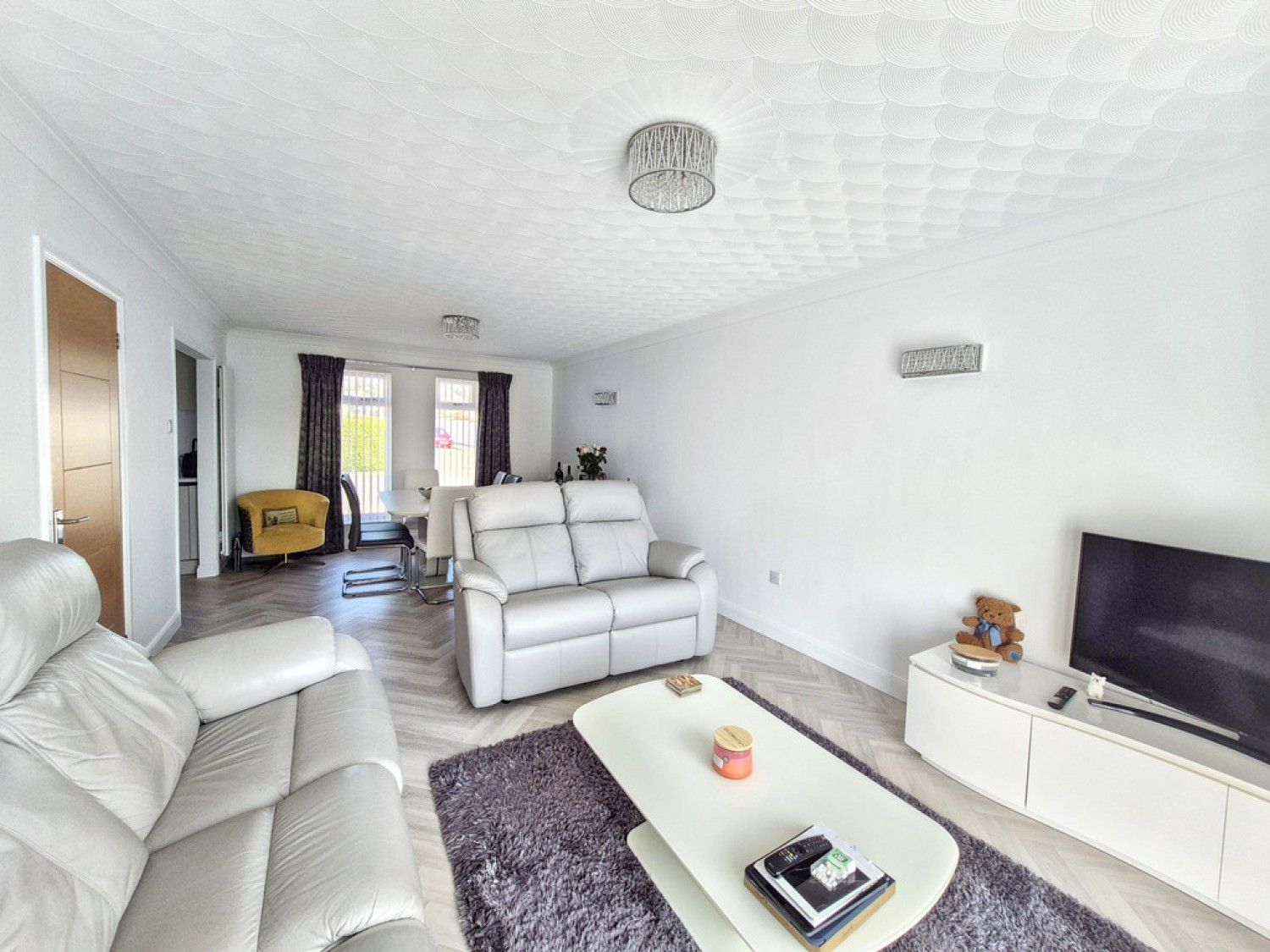 3 bedroom Bungalow for Sale Cogos Park, Mylor Bridge