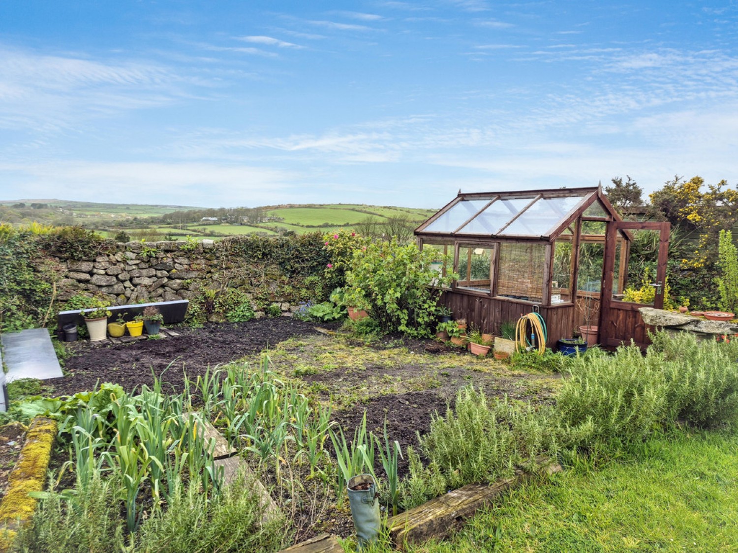 2 bedroom House for Sale Porkellis