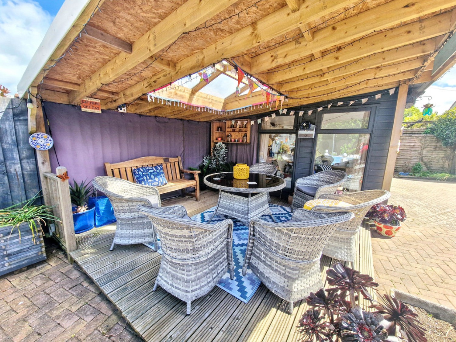 4 bedroom Bungalow for Sale Carlidnack Close