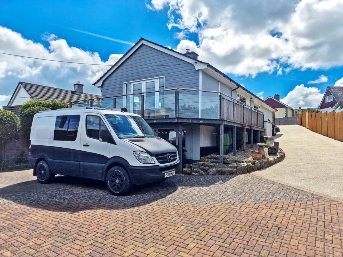 Carlidnack Close