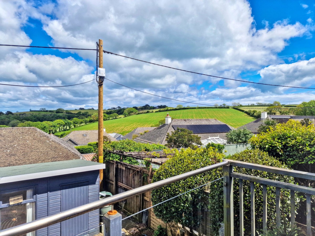 Carlidnack Close