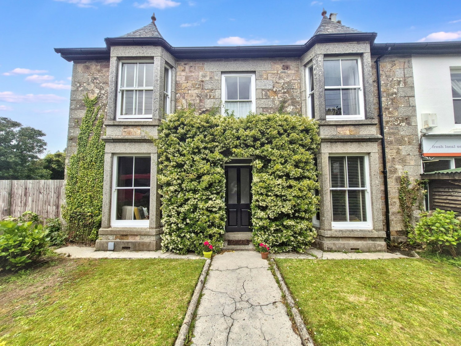 5 bedroom House for Sale Mawgan