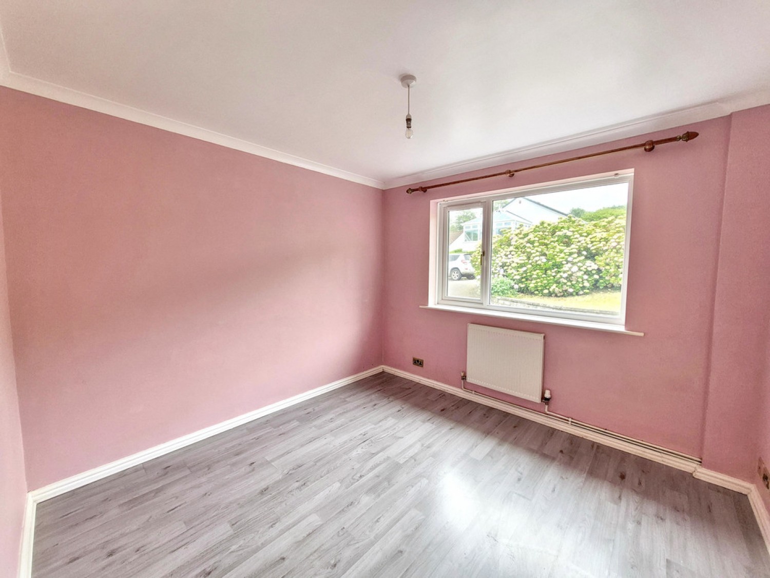 4 bedroom Bungalow for Sale Park Crescent