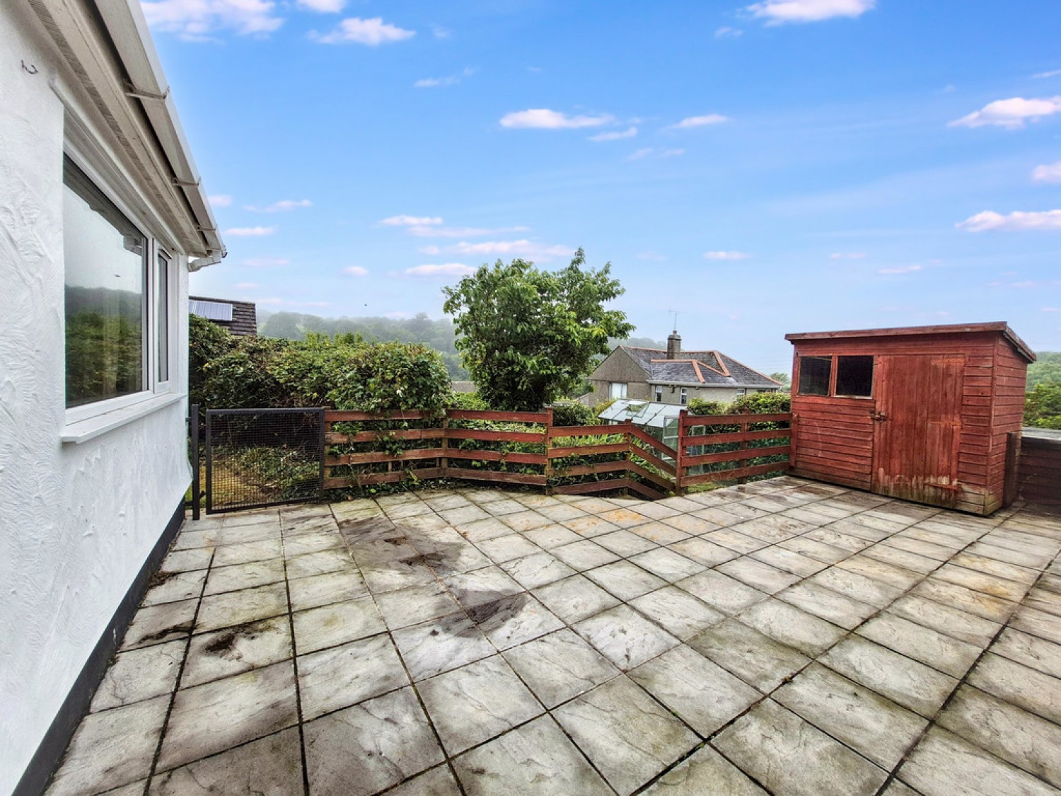 4 bedroom Bungalow for Sale Park Crescent