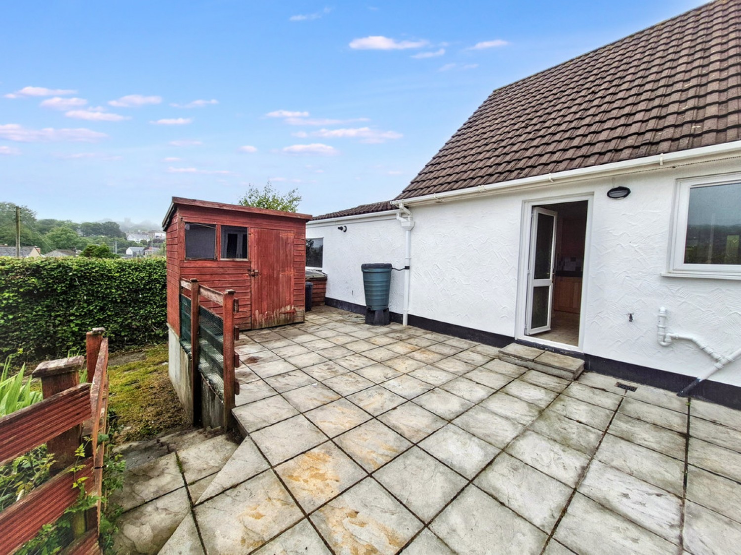 4 bedroom Bungalow for Sale Park Crescent