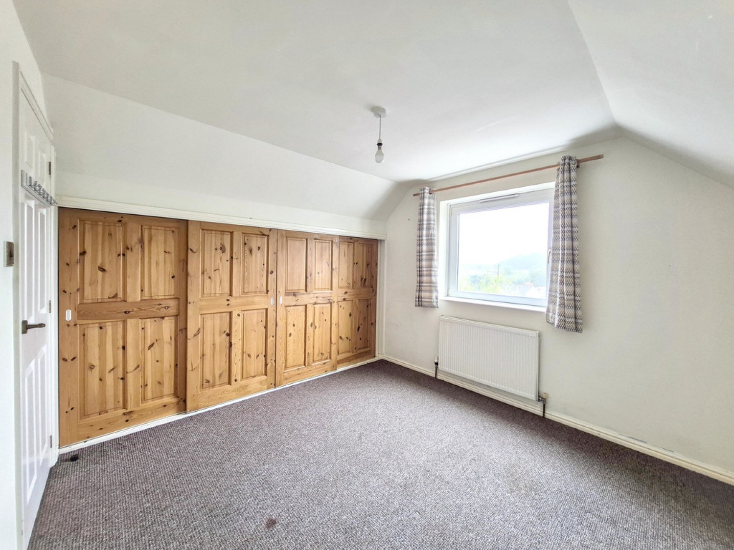 4 bedroom Bungalow for Sale Park Crescent