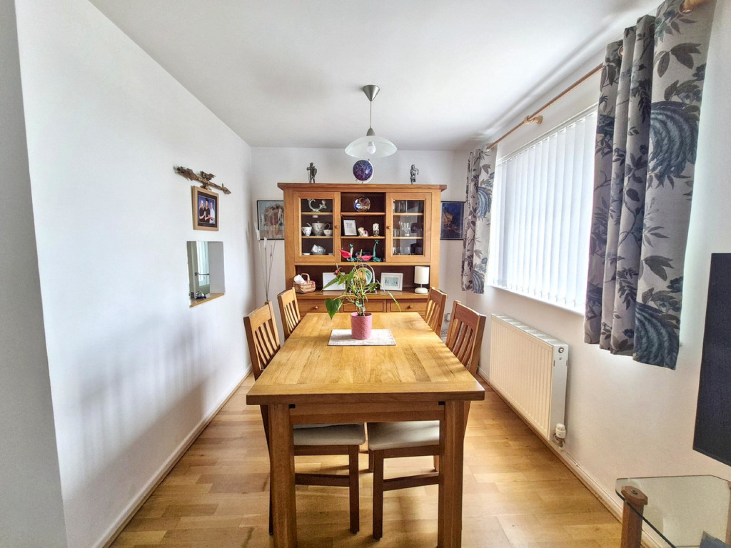 3 bedroom Bungalow for Sale Cunningham Park