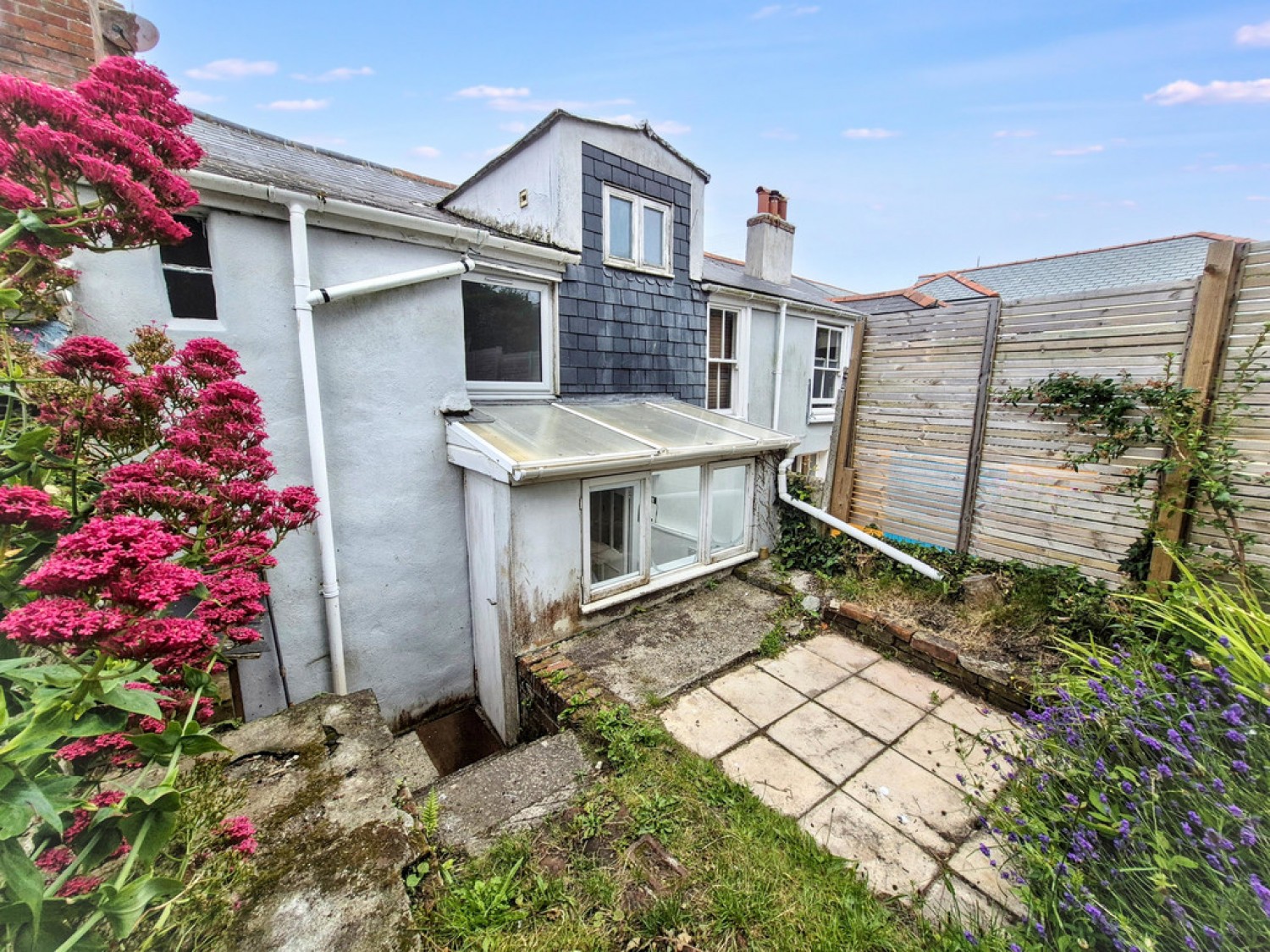 2 bedroom House for Sale Wellington Terrace