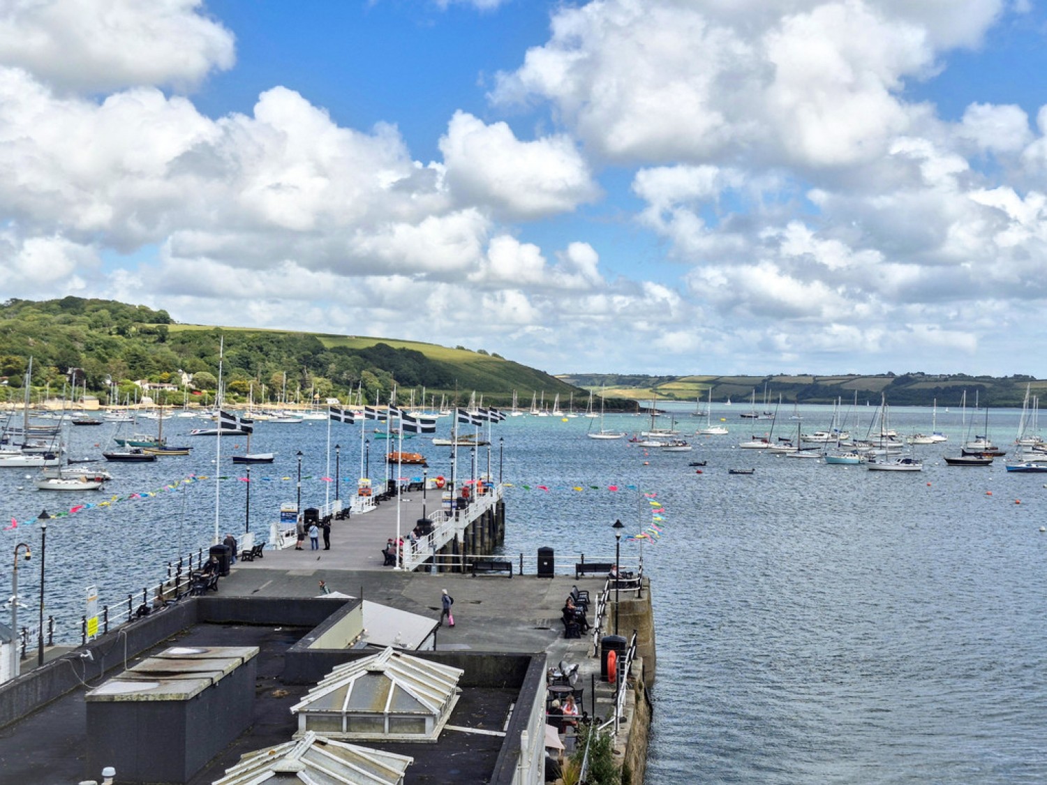 1 bedroom Flat for Sale Prince Of Wales Pier, Falmouth, Cornwall