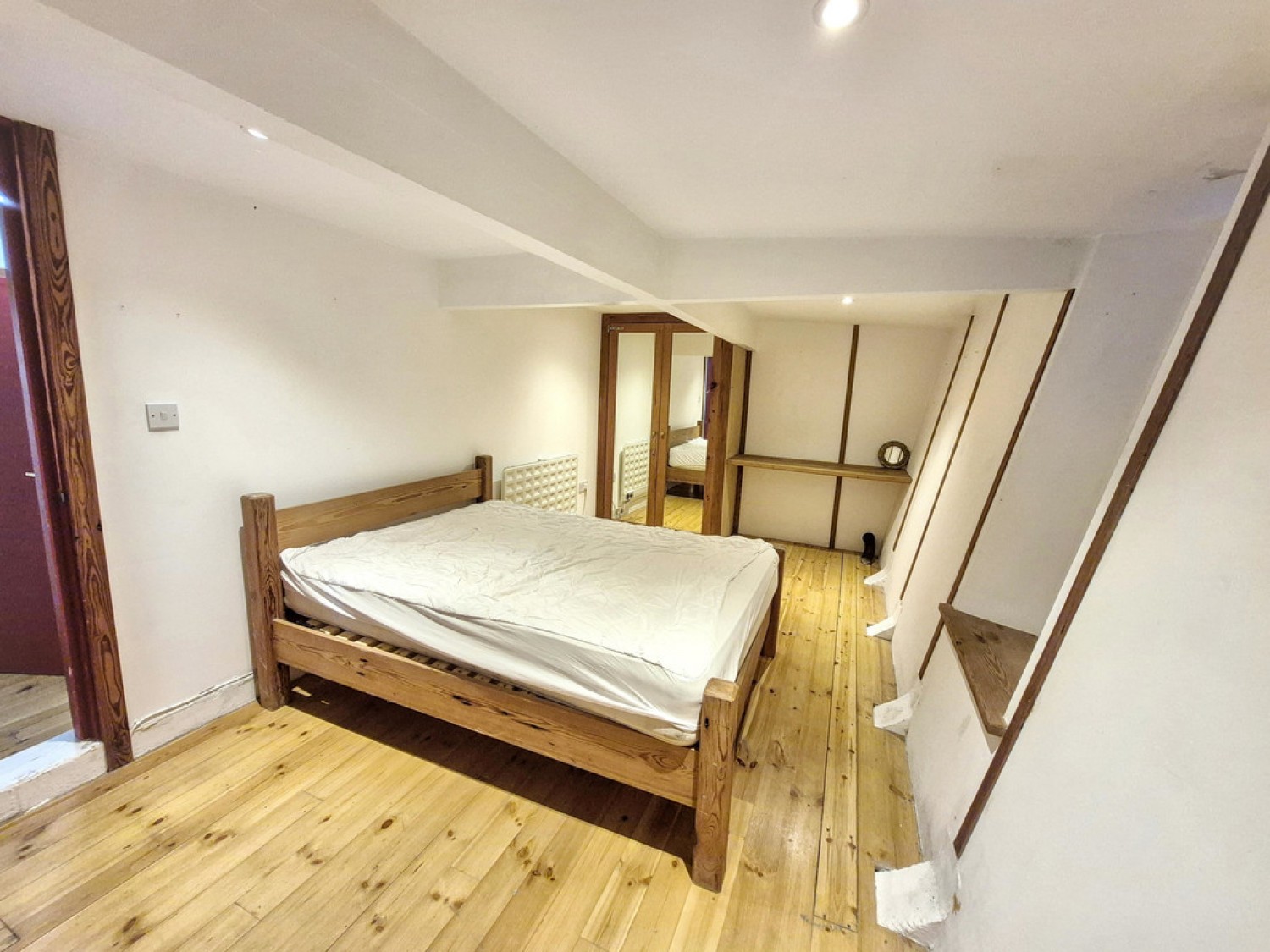 5 bedroom House for Sale Jubilee Wharf
