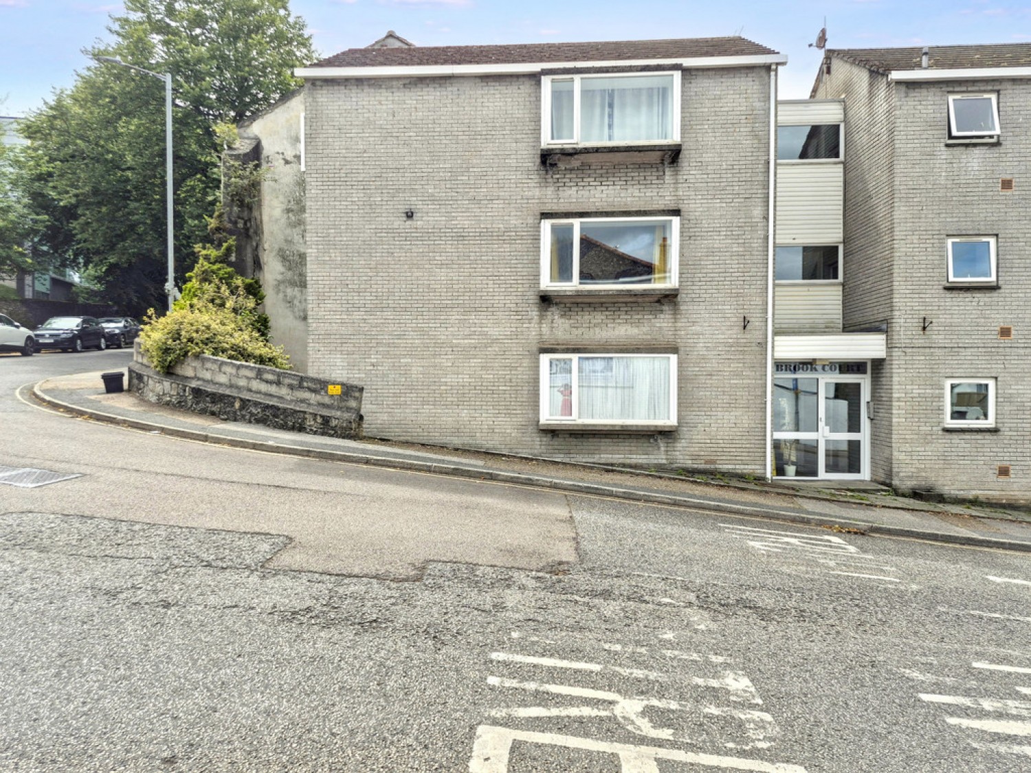 1 bedroom Flat for Sale Brook Court