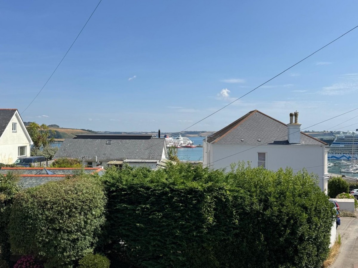 Cliff Court, Falmouth
