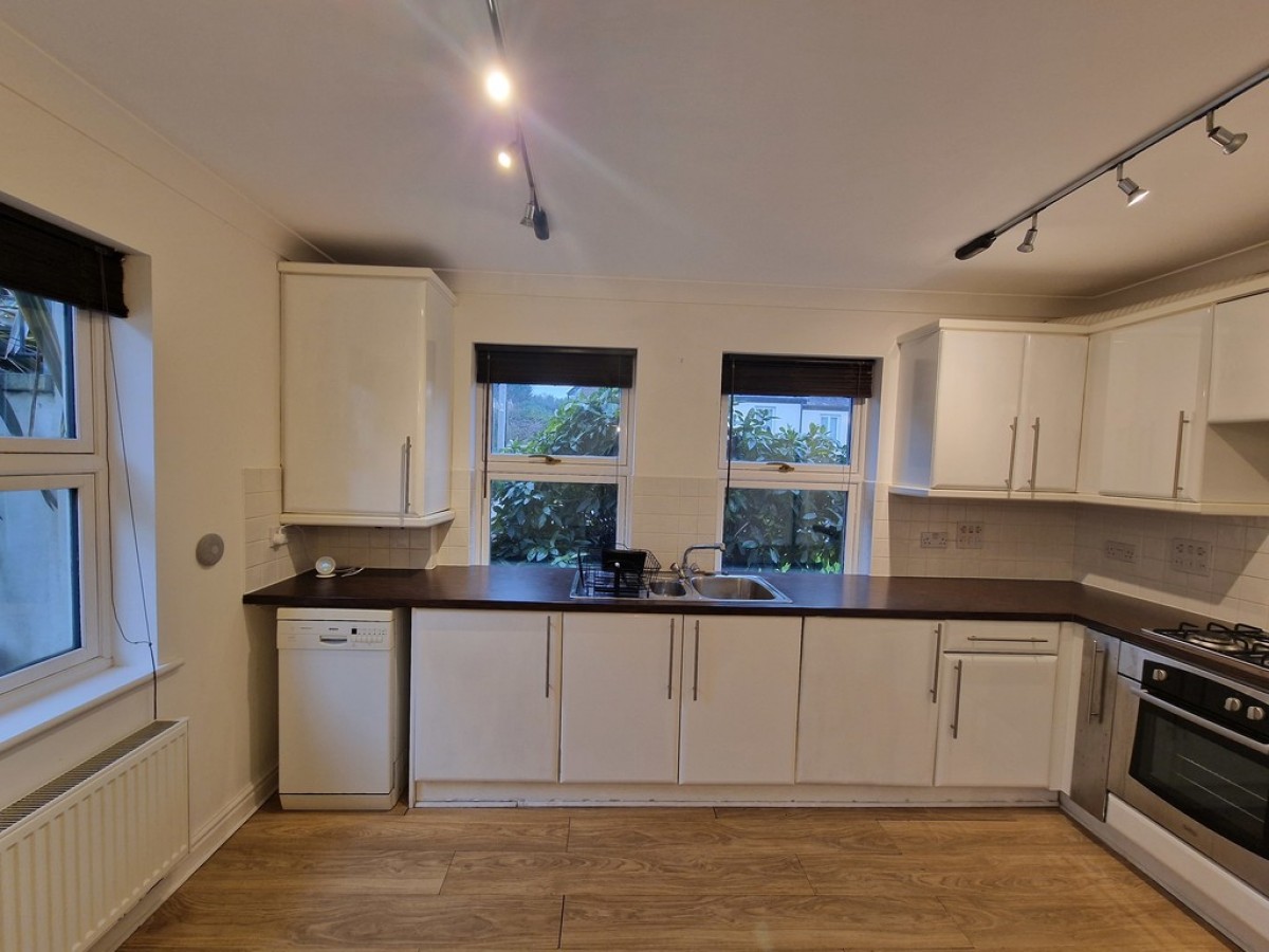 Calver Close, Penryn